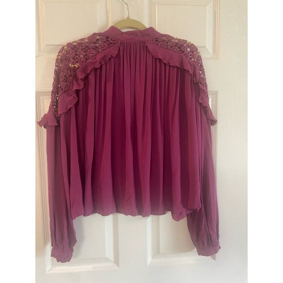 Free People Little Bit Of Love Top size Medium - Picture 2 of 11